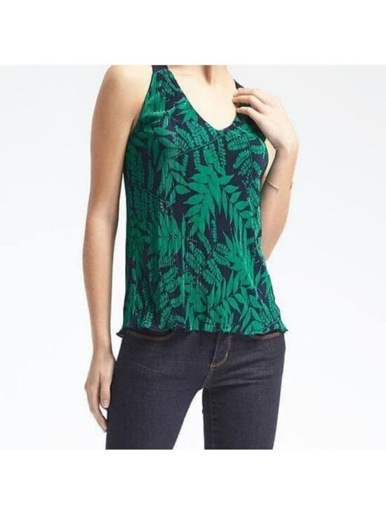 Banana Republic Tops - Banana Republic Pleated Tropical Fern Tank